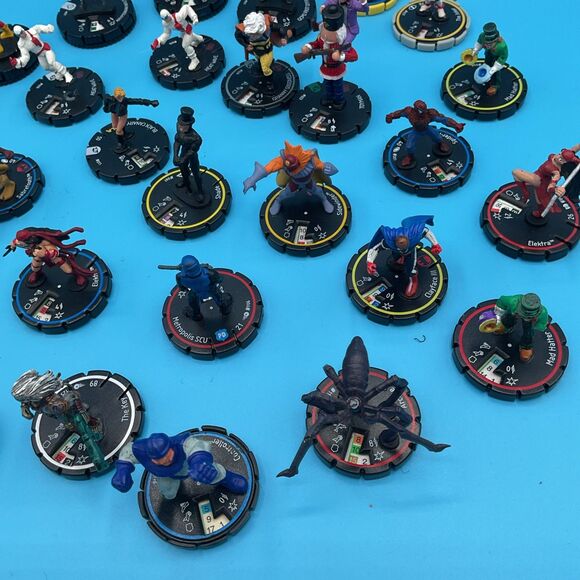Lot of 26 Wizkids Heroclix Figures Game Pieces DC MARVEL .2002-2012 Mixed - Picture 10 of 16